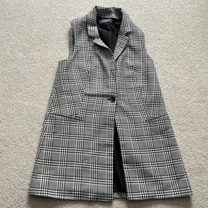 The Limited Vest SZ Medium